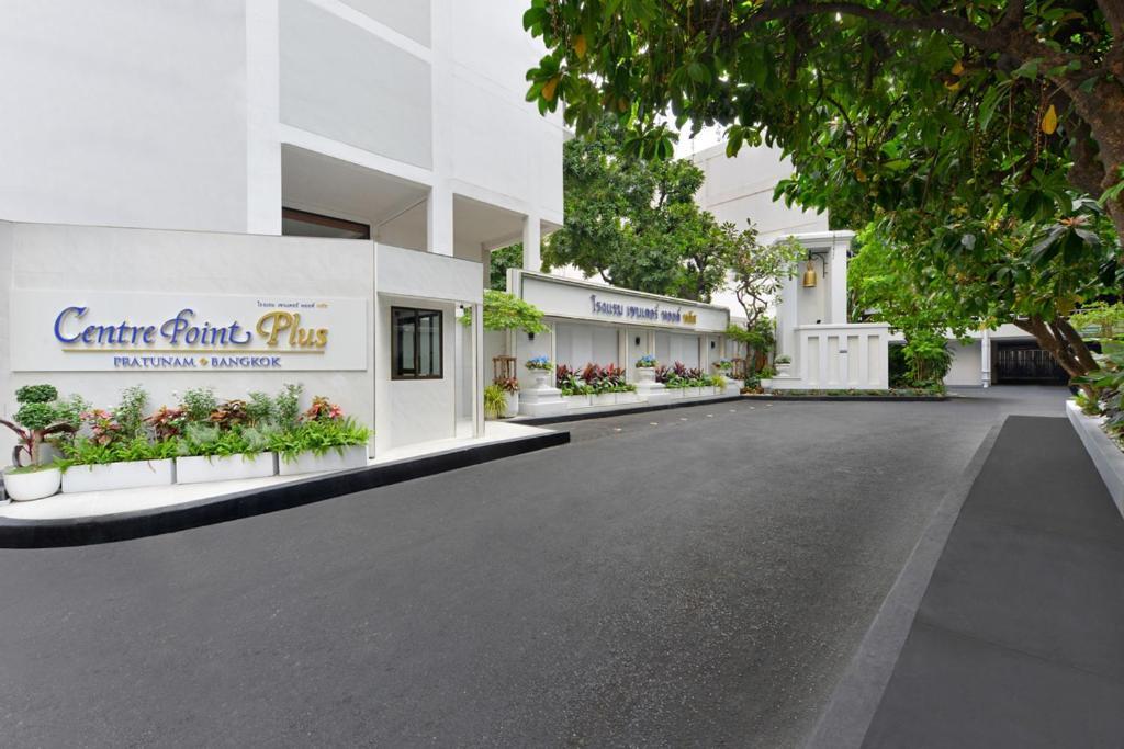 Centre Point Plus Hotel Pratunam Banguecoque Exterior foto
